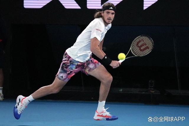 爱游戏tv-美网逆转ATP总决赛，西西帕斯统治全场