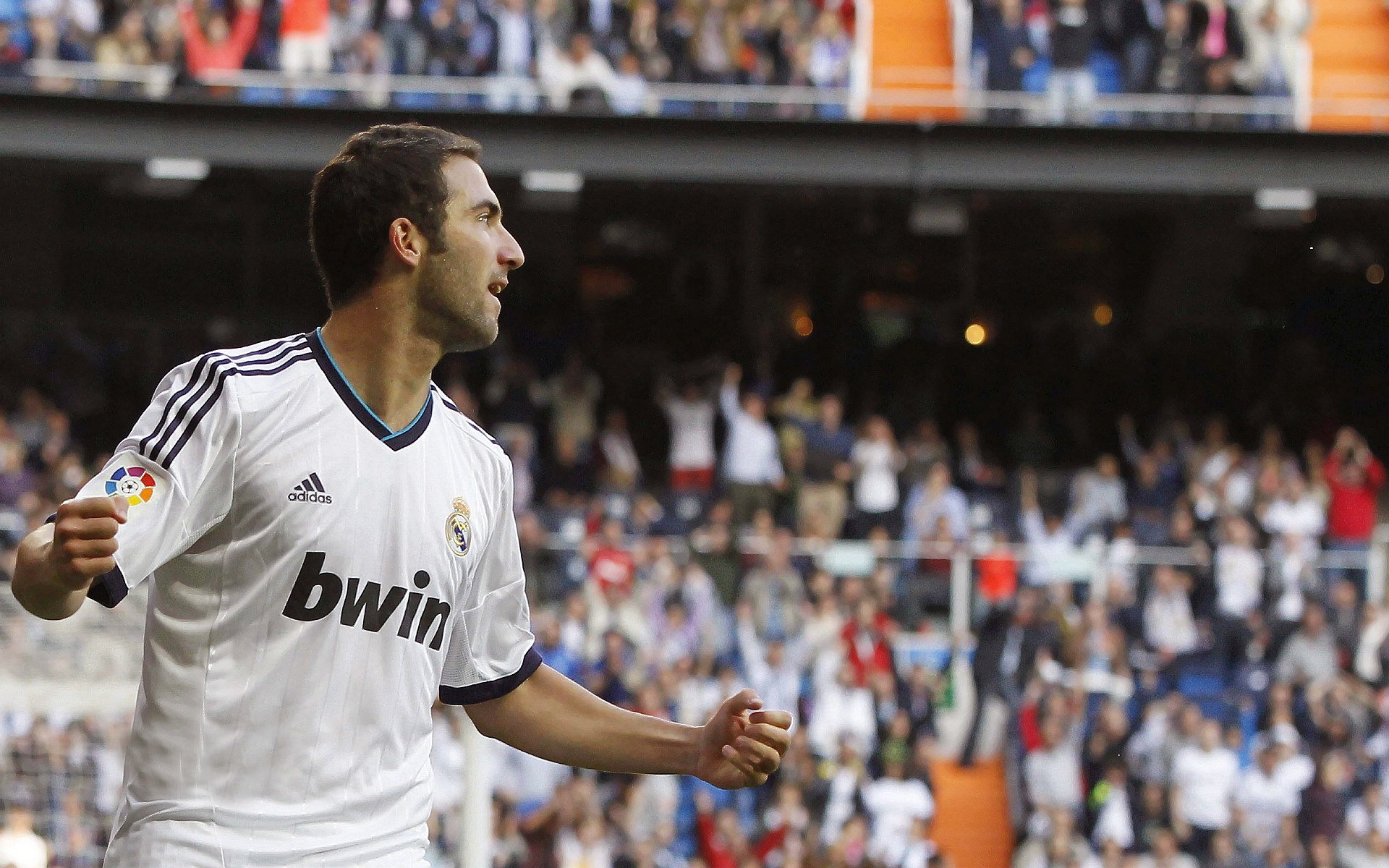 爱游戏入口-基米希中场魔术引爆战局，多特蒙德比利时风暴席卷欧冠